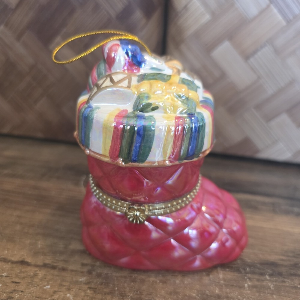 Mr. Christmas Stocking Ornament Music Box Red Iridescent Quilted Works Decor